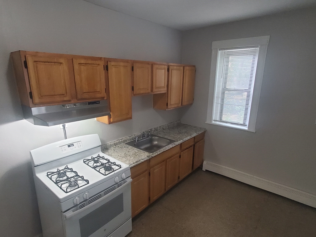 72 Walnut Park, Roxbury