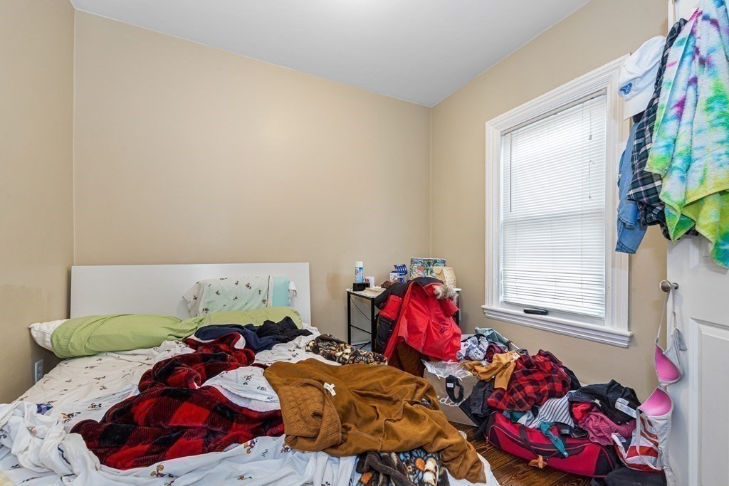 1566 Tremont St, Mission Hill