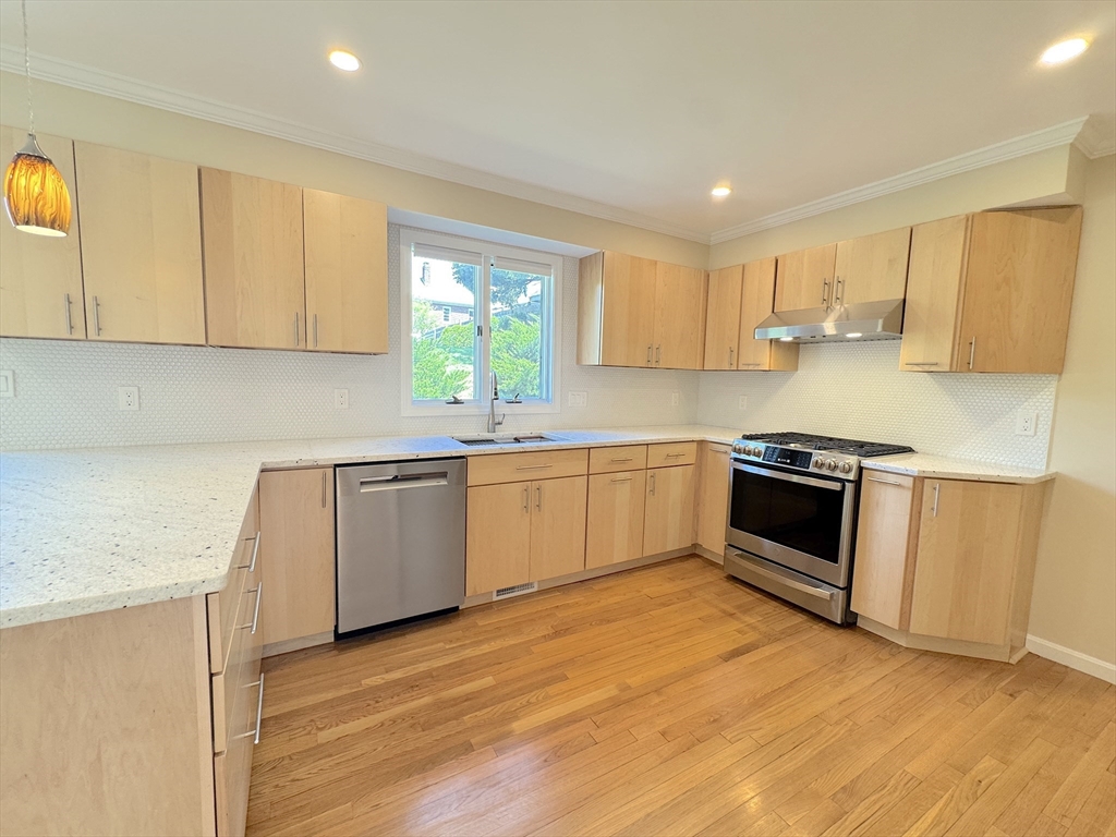 298 Adams St, Newton Corner