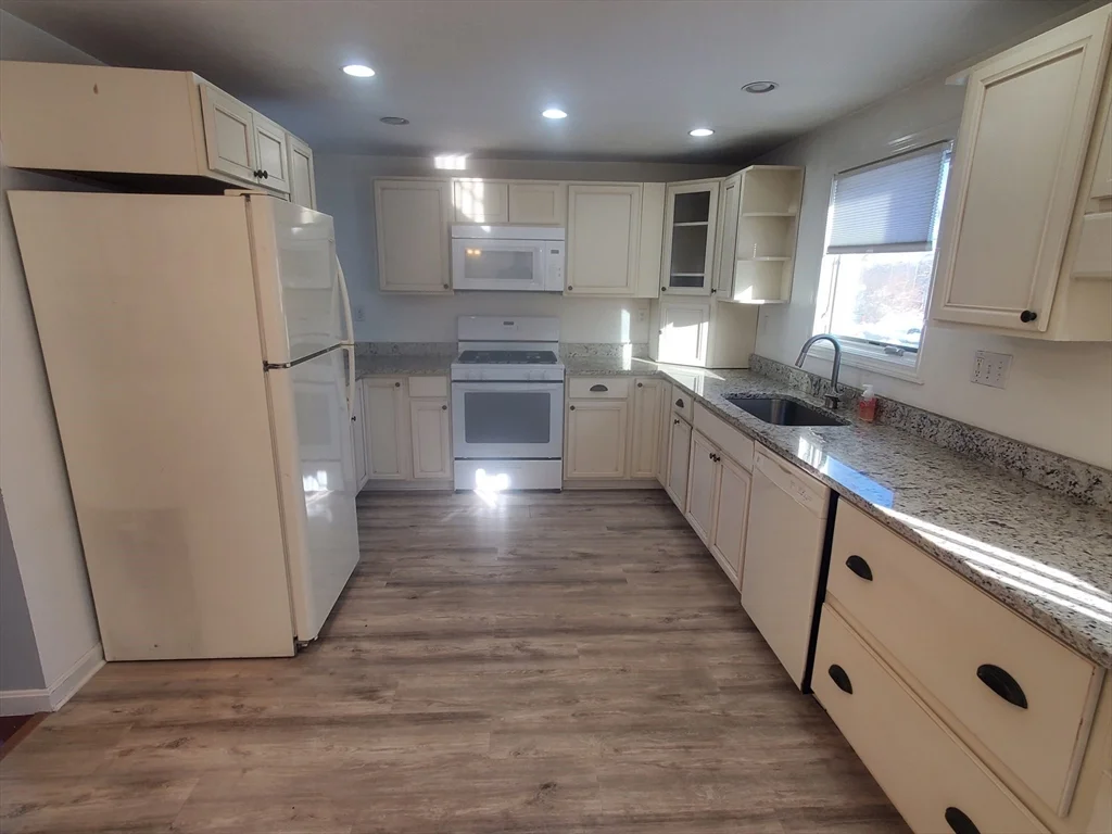 112 Front St, Weymouth Landing