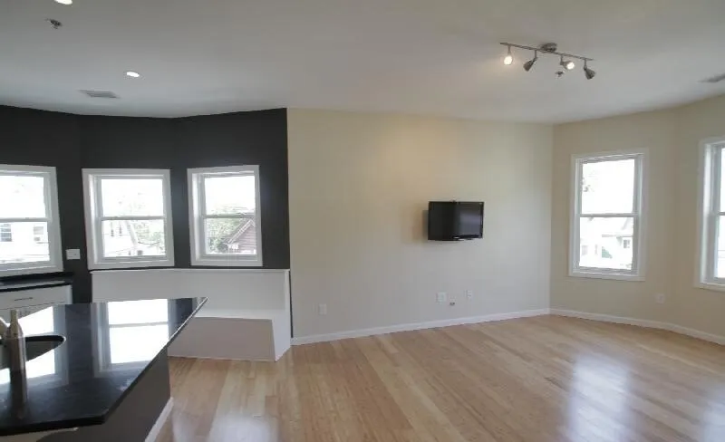 110 Chester St, Allston