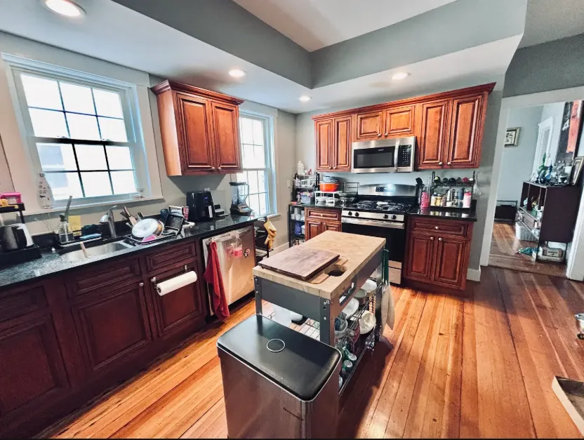 835 Fellsway, Medford