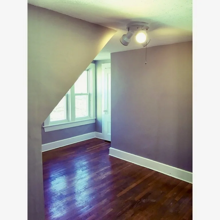 7 Oaklawn St, South End