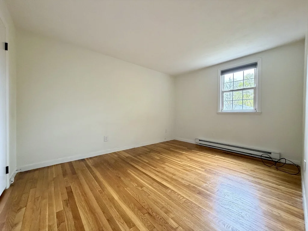507 Main St, Walpole
