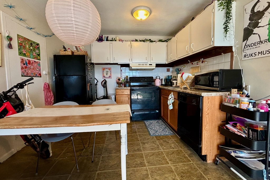 256 Parker Hill Ave, Mission Hill