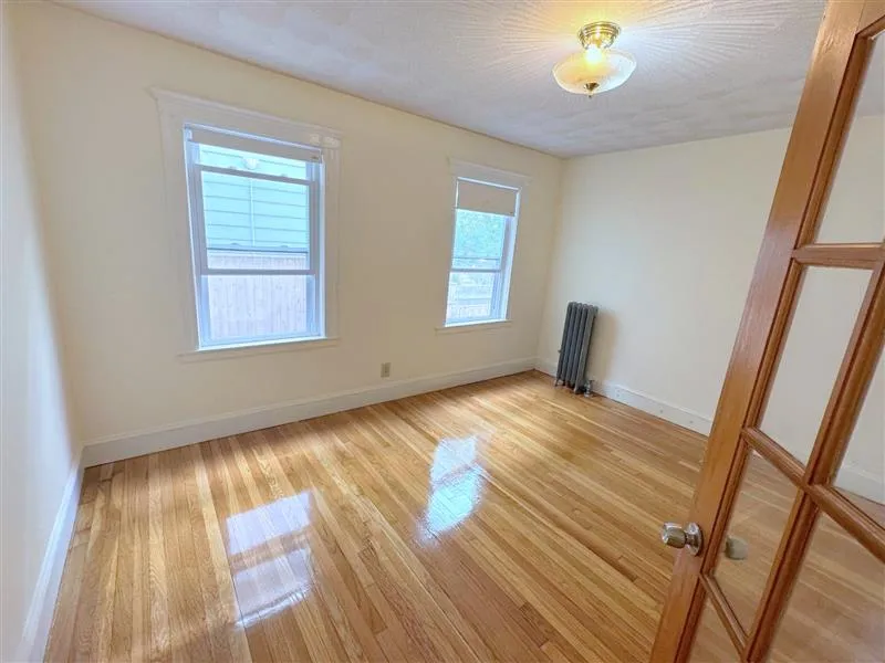 257 Powder House Boulevard, West Somerville