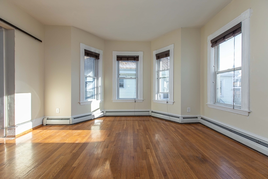 376 Medford St, Somerville