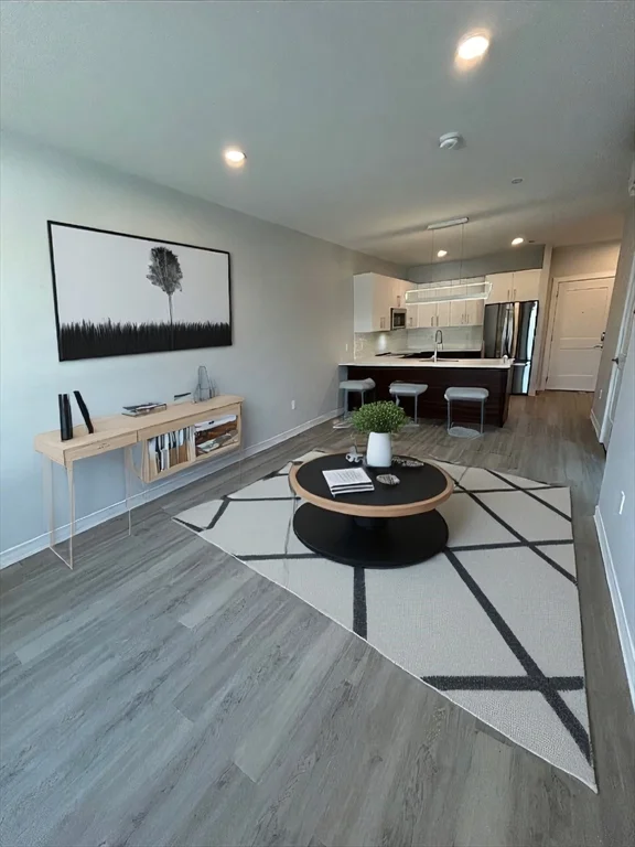 148 Old Post Rd, Sharon