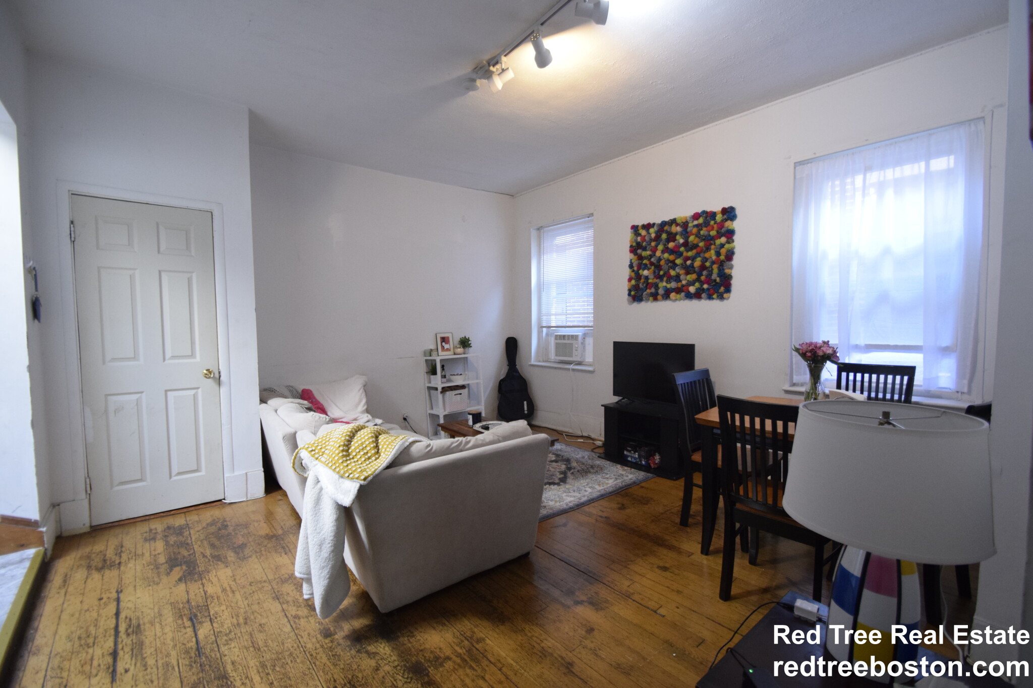 17 Aberdeen St, Fenway