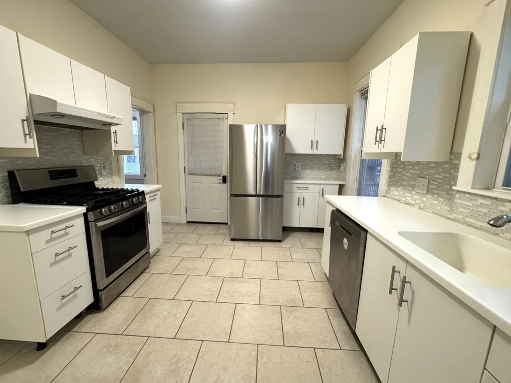 24 Weld Hill St, Jamaica Plain