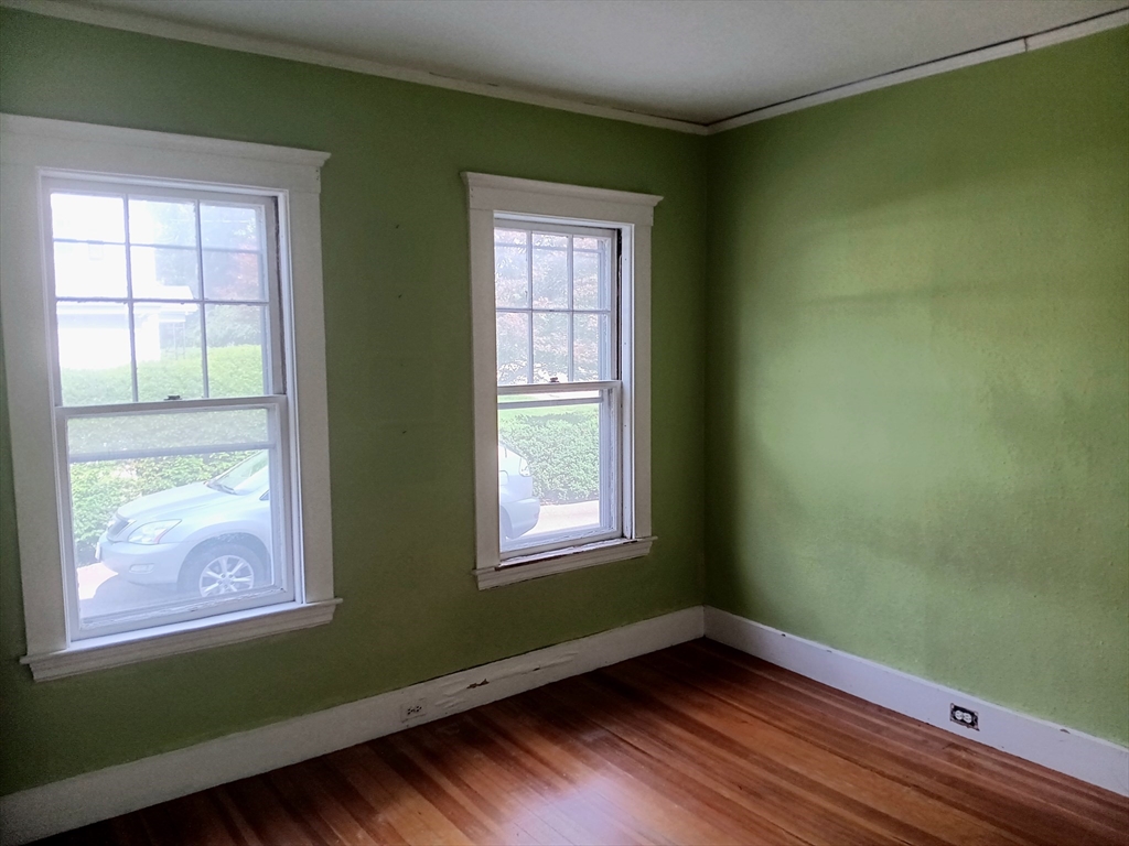 451 Wolcott St, Nonantum