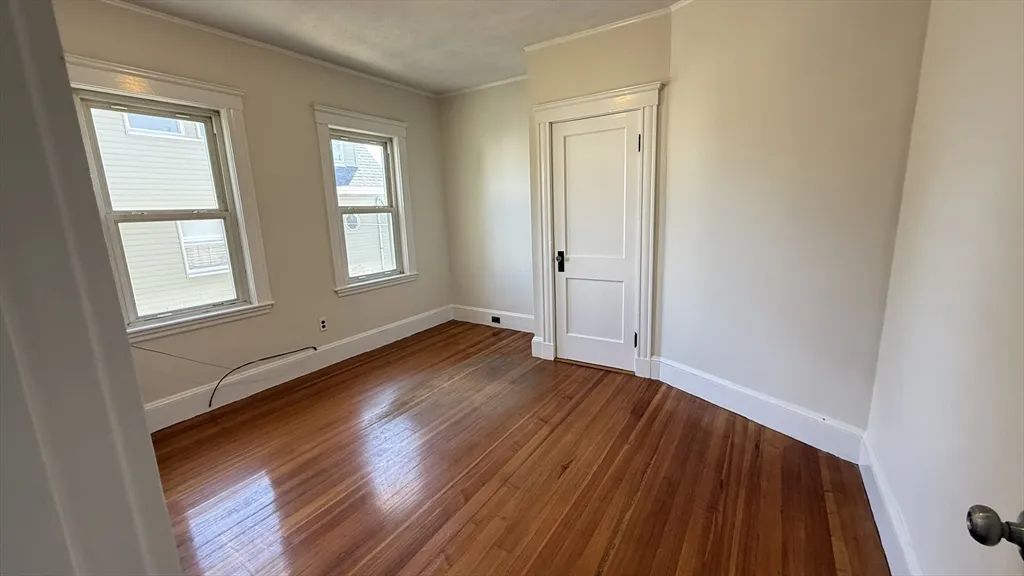 10 Eliot St, South Medford