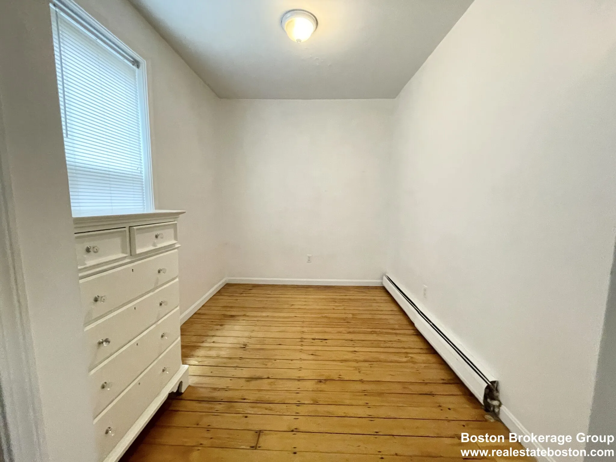 52 Delle Ave, Mission Hill