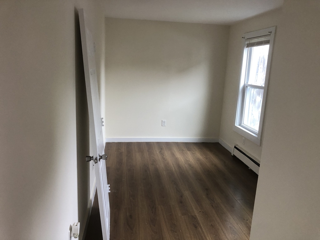 66 Pacific St, Fitchburg