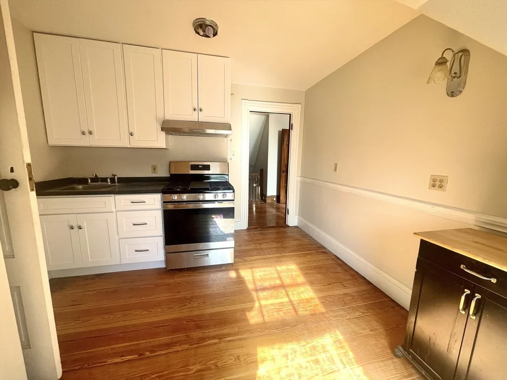 11 Montague St, Dorchester