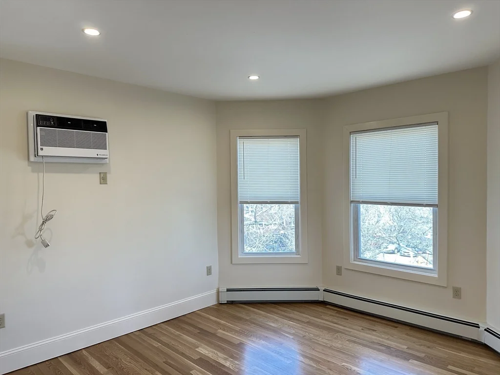 104-106 Lewis St, Lynn