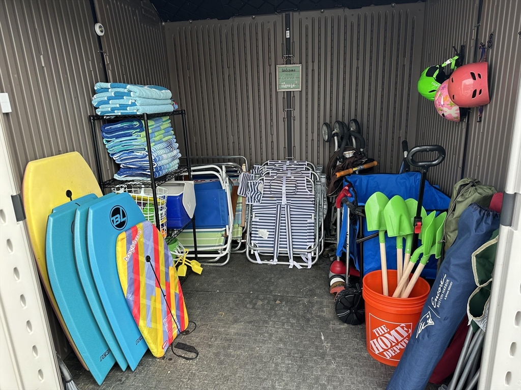 36 Old Point Rd, Plum Island