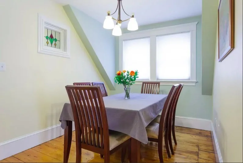 3 Hagar St, Jamaica Plain