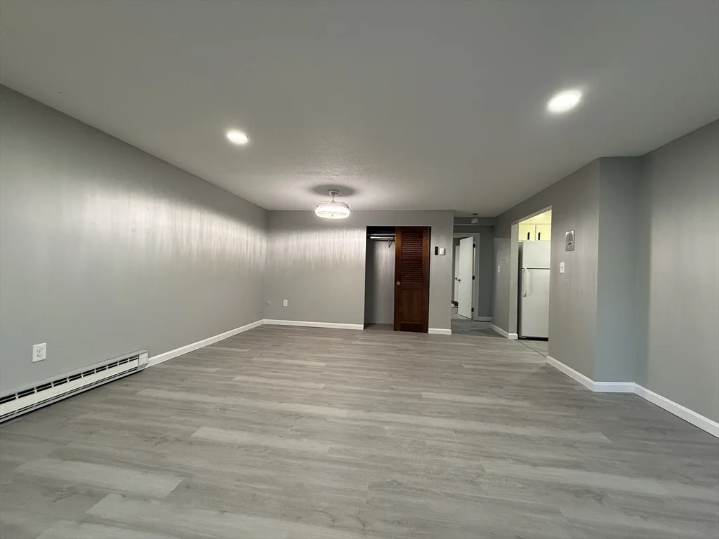 1186 Worcester Rd, Framingham