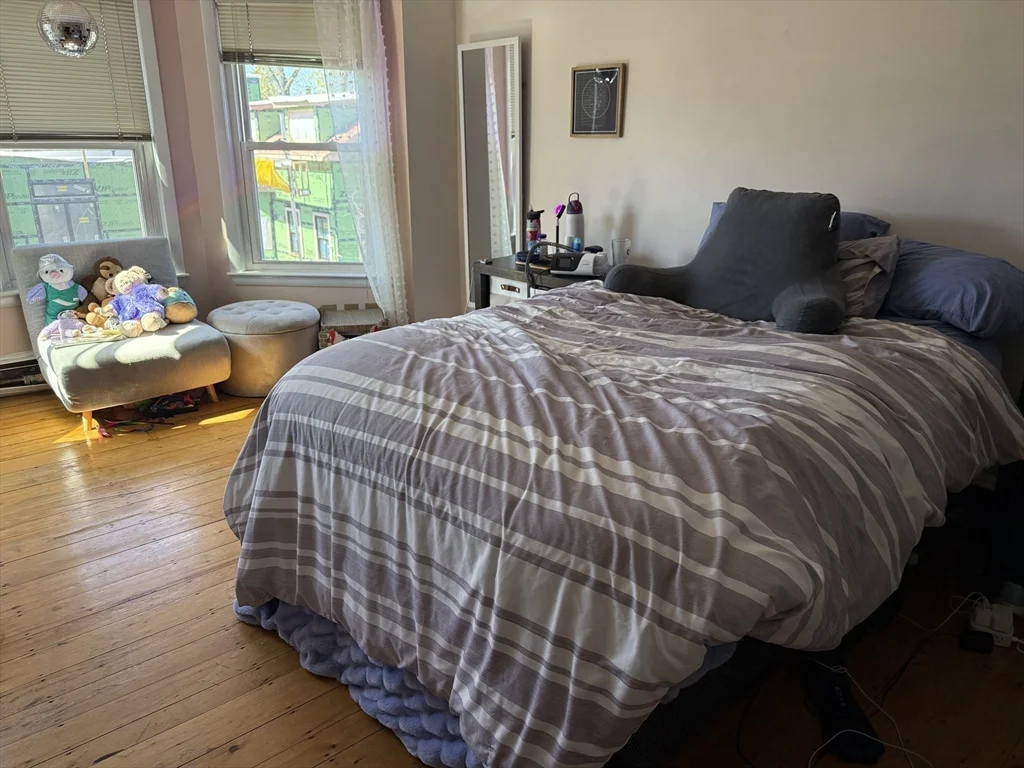 60 Pleasant St, Cambridgeport