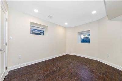 72 Stanley Ave, South Medford