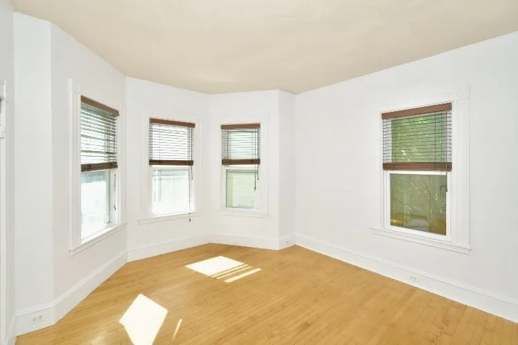 22 1/2 Wesley Park, Prospect Hill