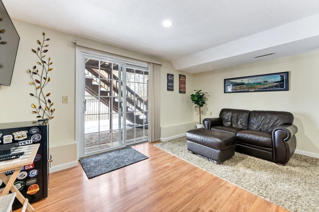 45 Waters Edge, Ludlow