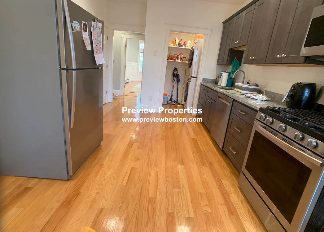 11 Strathmore Rd, Brookline