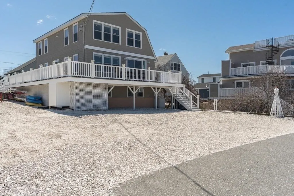 99 North Reservation Terr, Plum Island