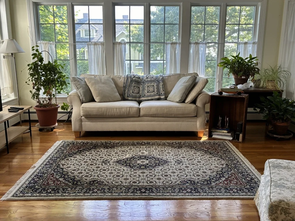 11 Waterman Ave Summer Rental, Rexhame