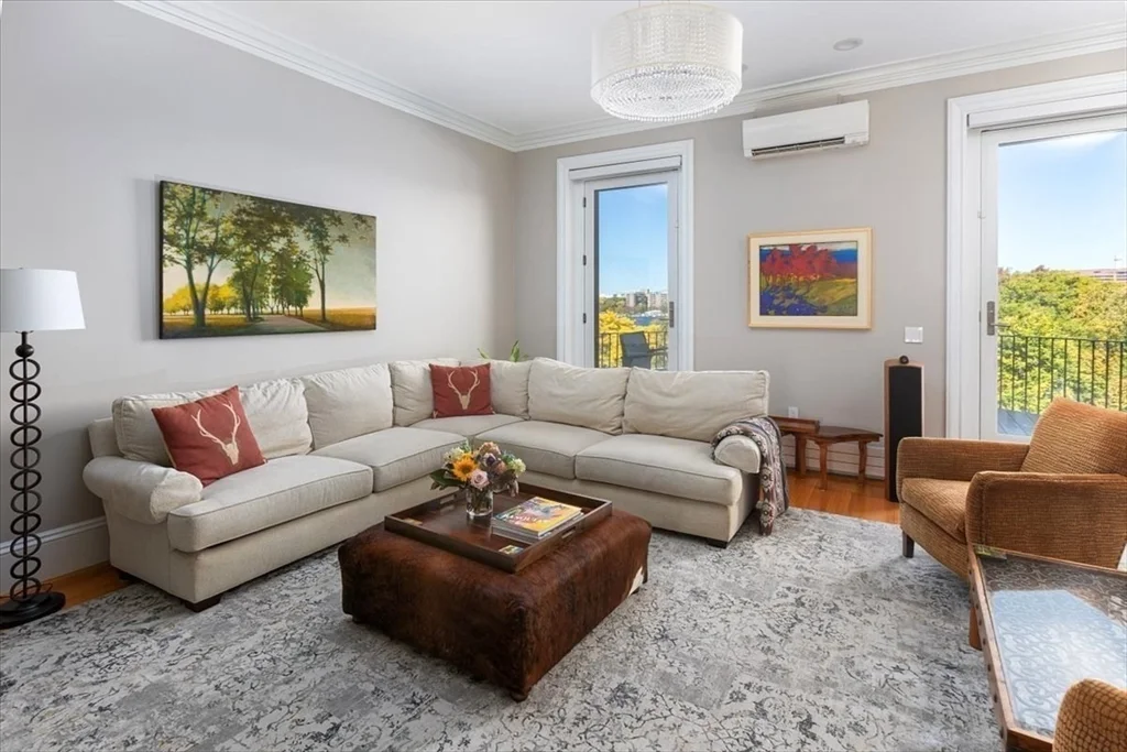 214 Beacon, Back Bay