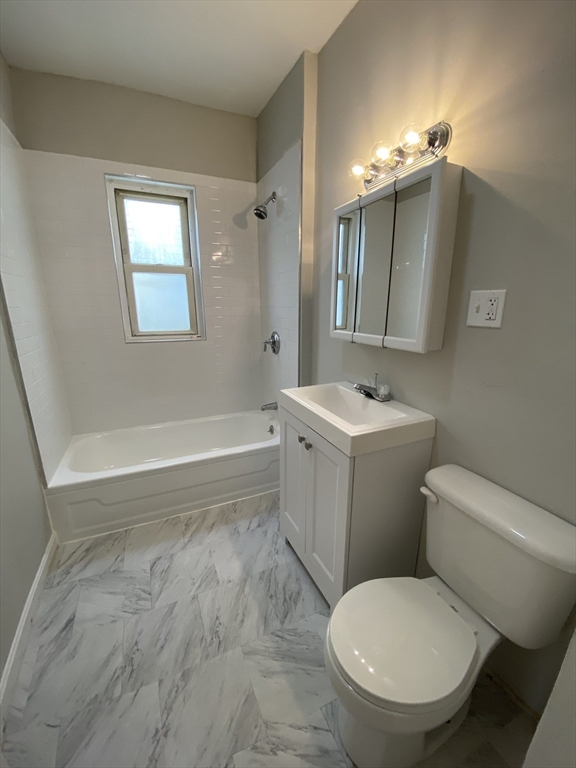3 bed, 1 bath apartment for rent at 101 Capen St Unit 2, Dorchester — photo 6 of 6
