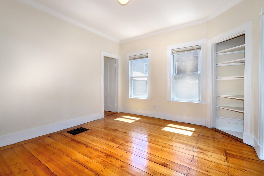 2 bed, 1 bath apartment for rent at 5 Stanford Ter Unit 1, Porter Square — photo 2 of 20