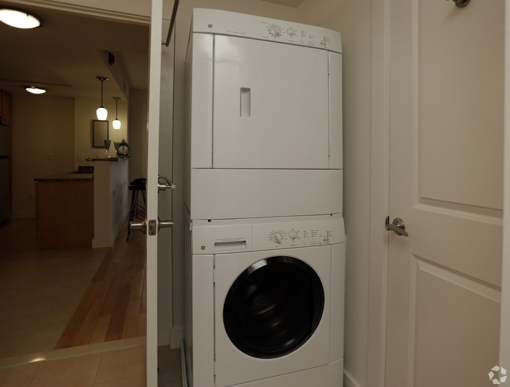 2 bed, 2 bath apartment for rent at 87 New St Unit 104, Neighborhood Nine — photo 8 of 13