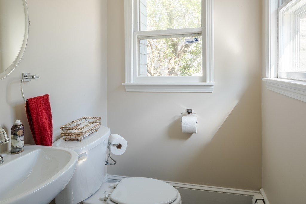 4 bed, 4+ bath apartment for rent at 22 Embassy Rd Unit 1, Brighton — photo 8 of 19