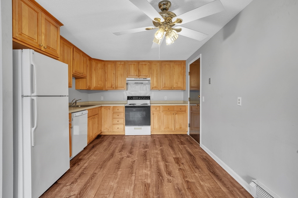 89 Pleasant St, Medfield