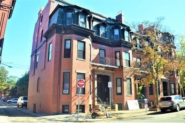 3 Gloucester, Back Bay