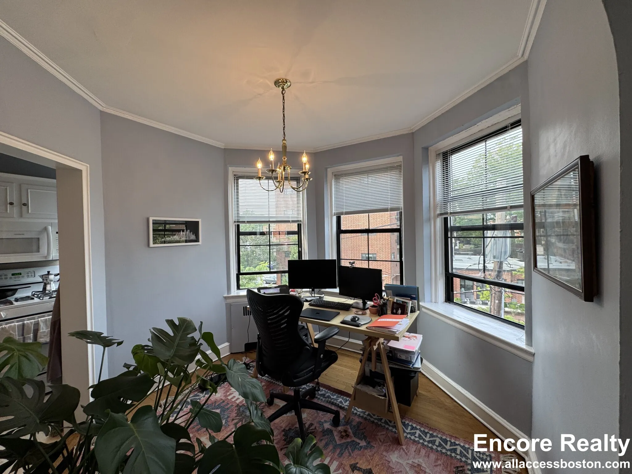 89 Longwood Ave, Coolidge Corner