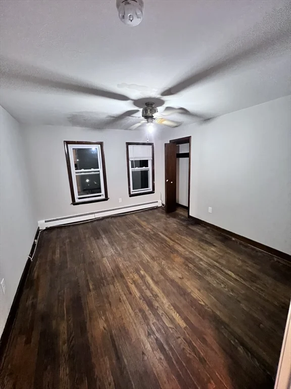 137 Florence, Everett