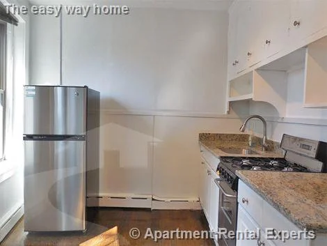 106 Willow St, Inman Square