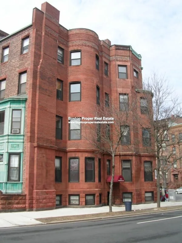 583 Beacon St, Back Bay