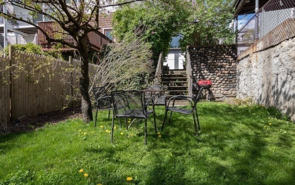 149 Webster St, East Boston