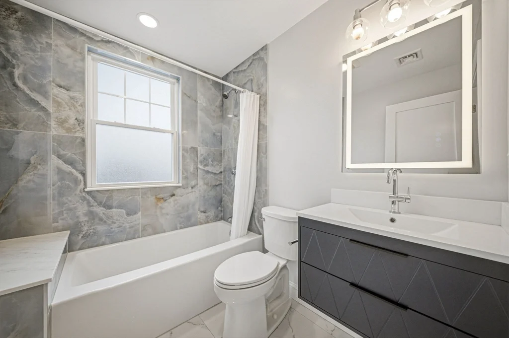 9 Logan Ave, Medford