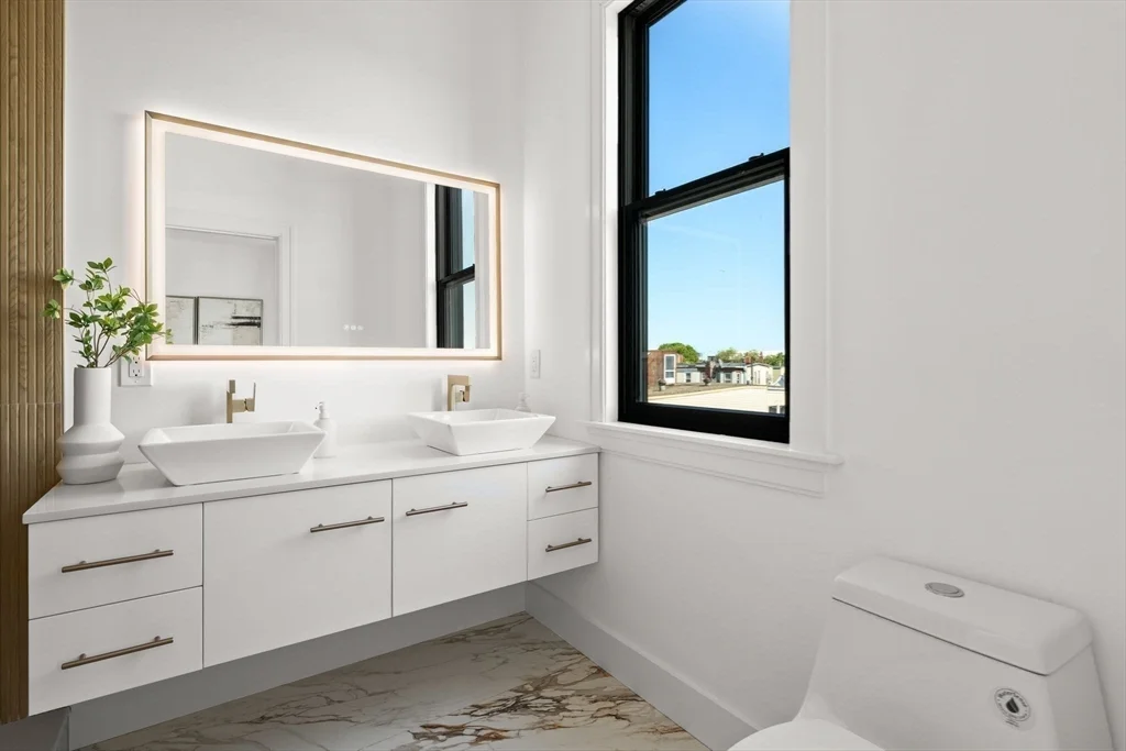 100 Bennington St, East Boston