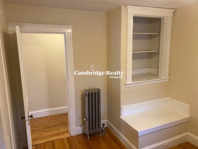 56 Gordon St, West Somerville