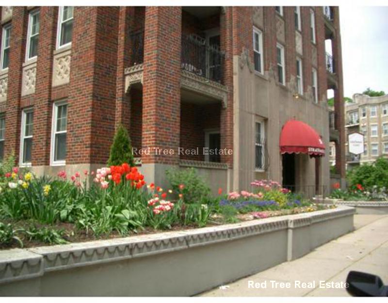 52 Strathmore Rd, Brighton