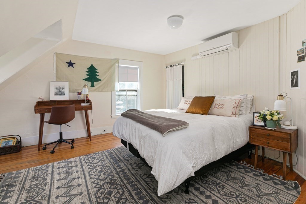 74 Buckingham, Harvard Square