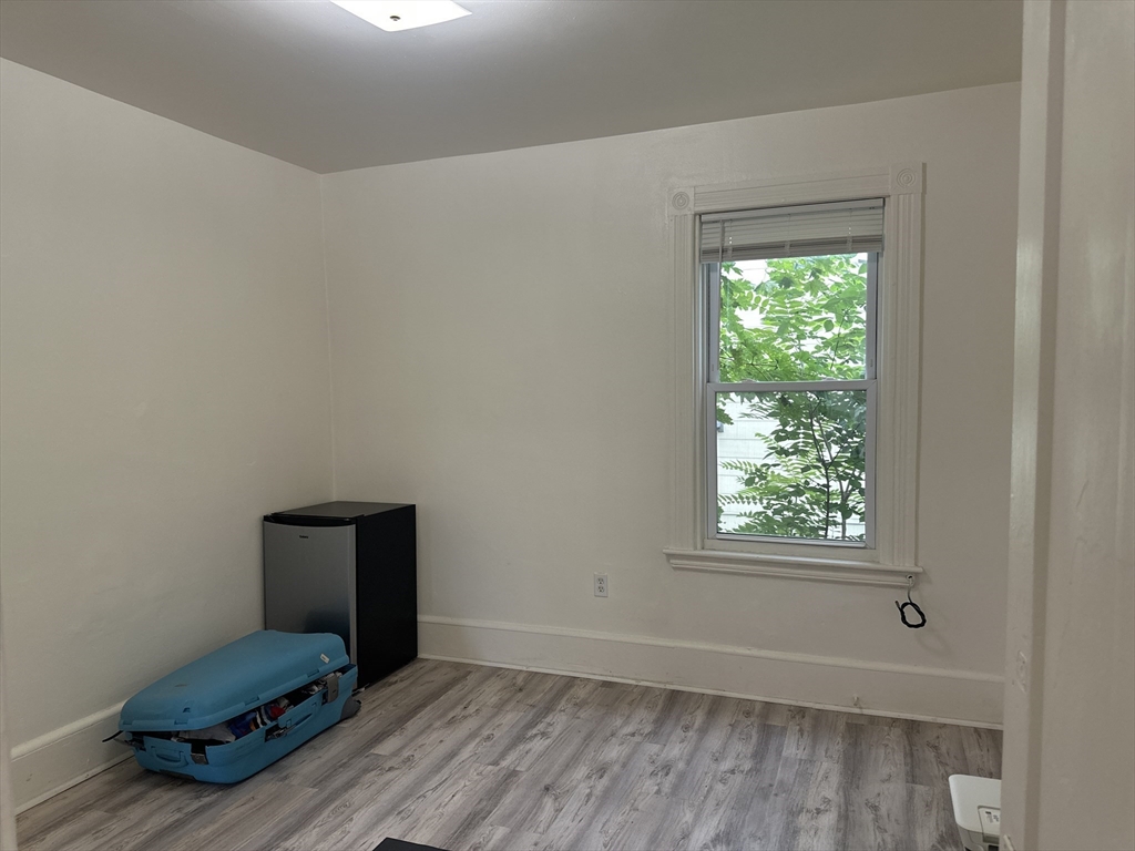 14 Hooper, Worcester