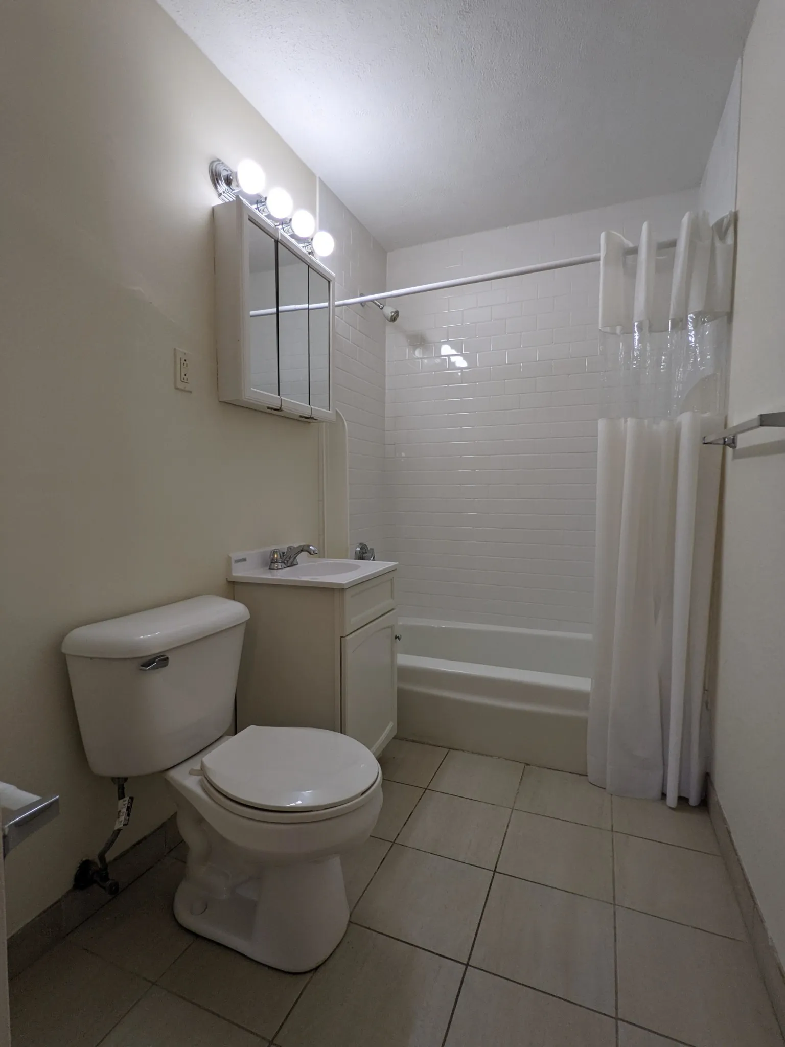 75 Gardner St, Allston