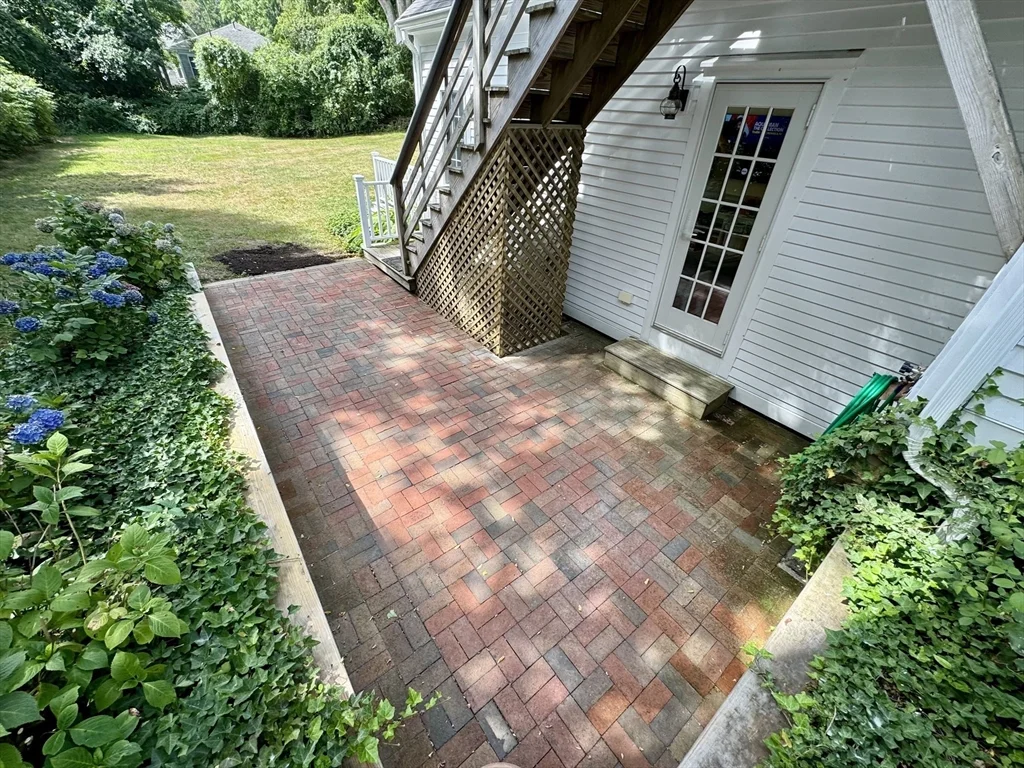 198 Main St, Sandwich (village)